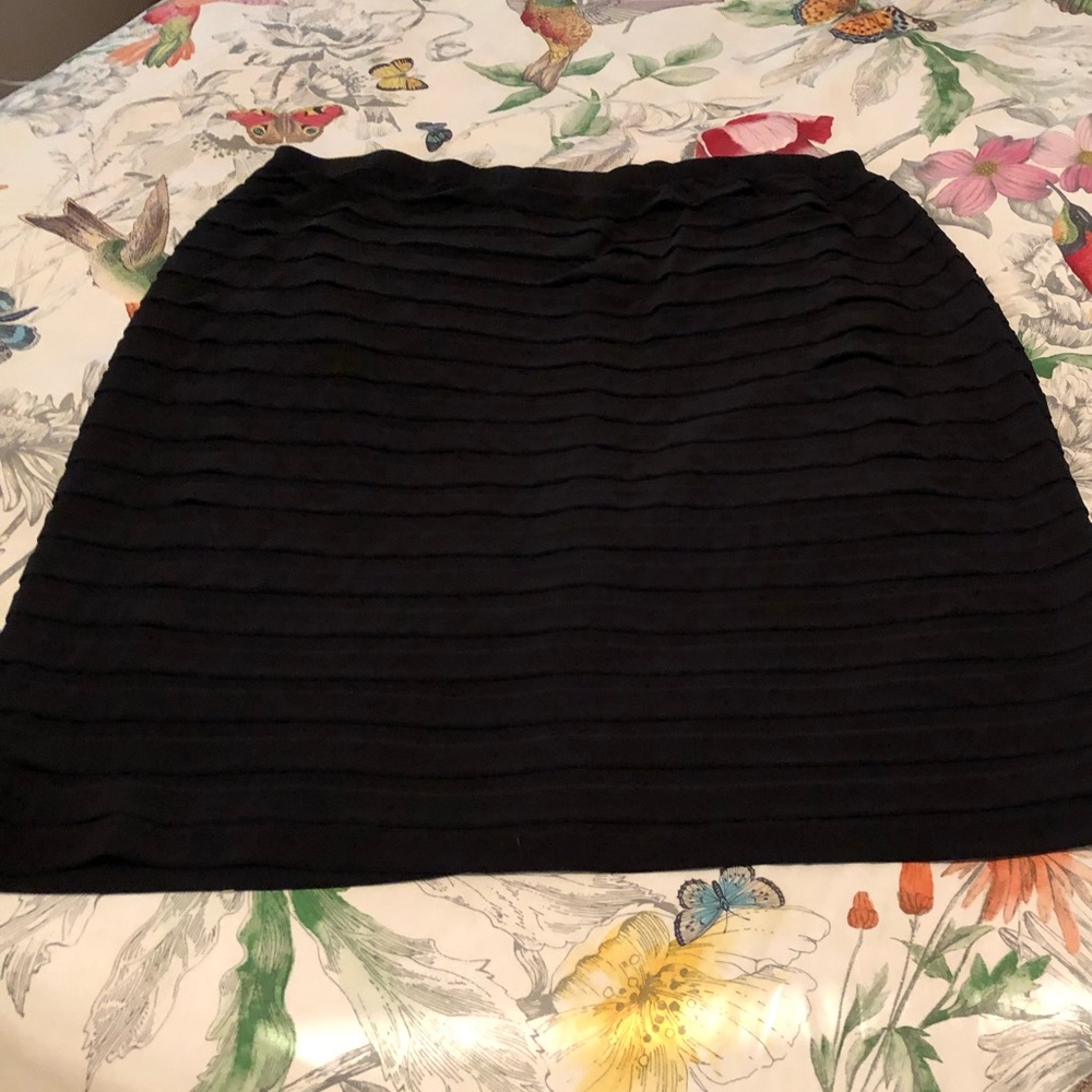 Black skirt